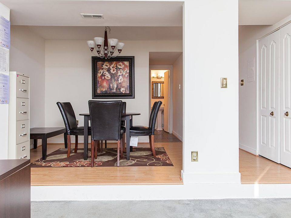 2nd image of 854 Wales Dr