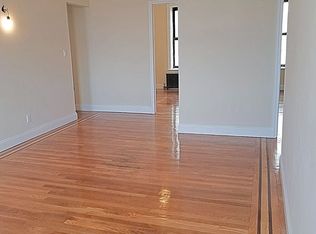 10336 121st St, South Richmond Hill, NY 11419