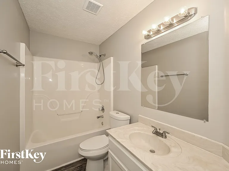837 Manderlay Way — Photo 16