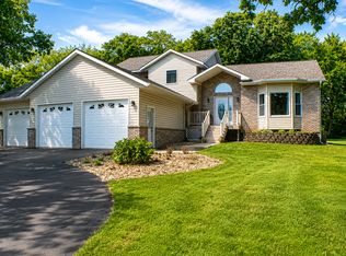 15665 Century Estates Cir, Cold Spring, MN 56320