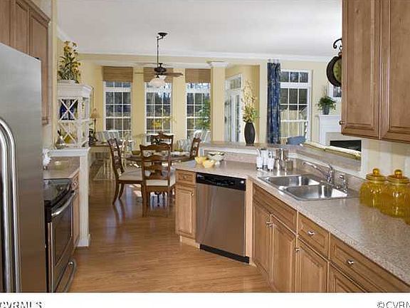 5th image of 3411 Avocado Dr #D