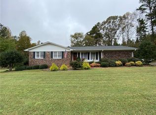 345 Mountain Springs Rd, West Union, SC 29696
