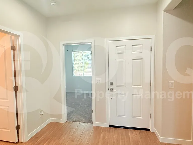 1636 E Jardin Pl — Photo 21