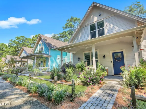 625 Spanish Wells Rd #1, Hilton Head Island, SC 29926
