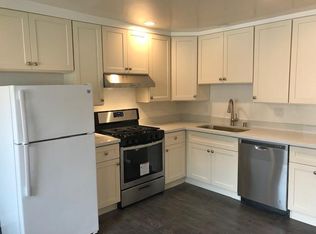 215 Anita Rd #7, Burlingame, CA 94010