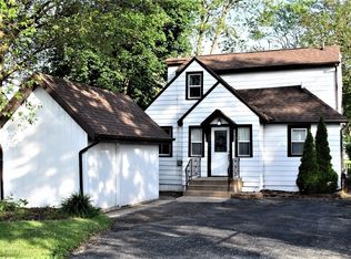 123 N Channel Dr, Round Lake Beach, IL 60073