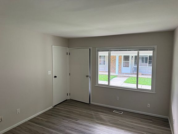 4th image of 17318 N 2nd St #6
