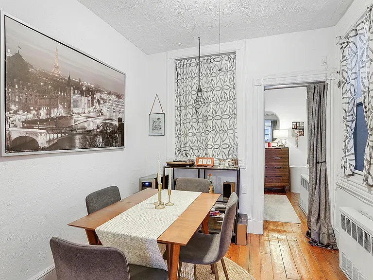 184 Franklin St #7 — Photo 5