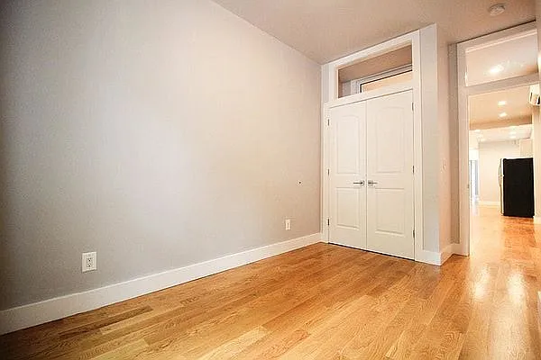 Rented by Compass | media 7