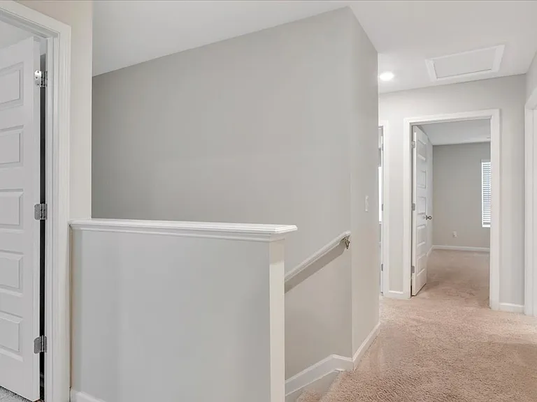 1127 Sims Dr — Photo 19