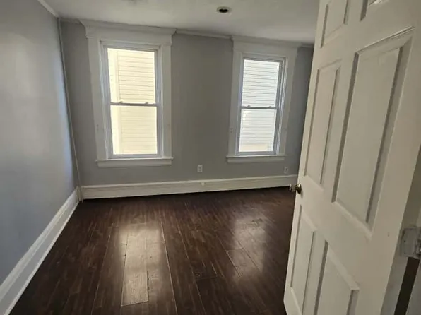 58 Cypress St #1, Newark, NJ 07108