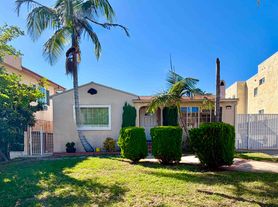 1029 Allen Ave, Glendale, CA