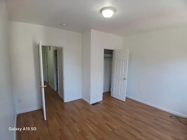 17 E Ashmead St — Photo 31