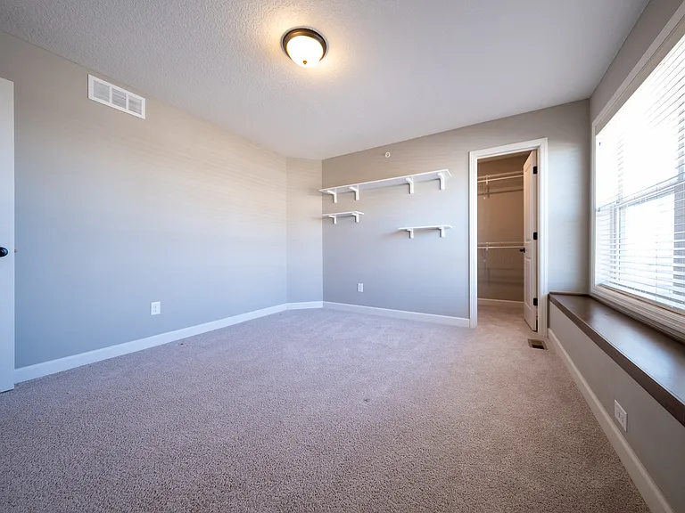 3261 Lakewood Trl — Photo 17