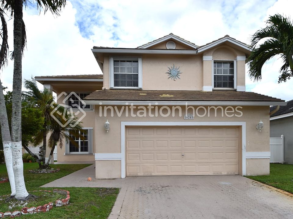 1st image of 16245 NW 17th St