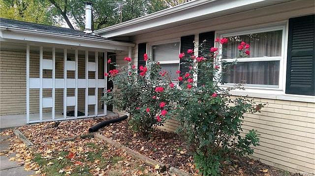 1st image of 3100 Durwood Dr
