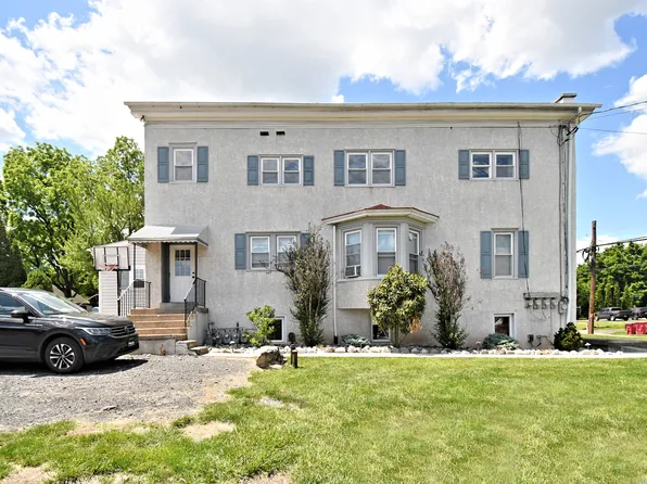 3848 Germantown Pike Fl 2, Collegeville, PA 19426