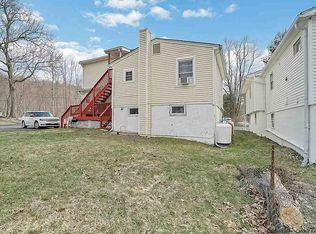 149 Lewis Ln #C, Wallkill, NY 12589
