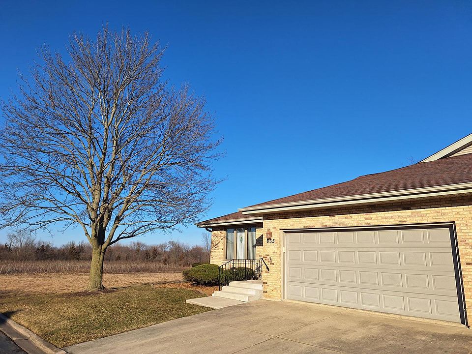 1st image of 835 Winter Park Dr #835