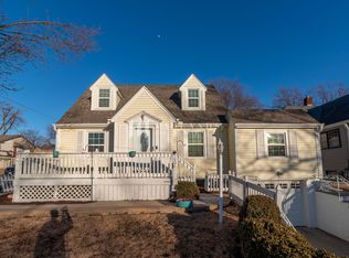 1901 S 61st St, Omaha, NE 68106