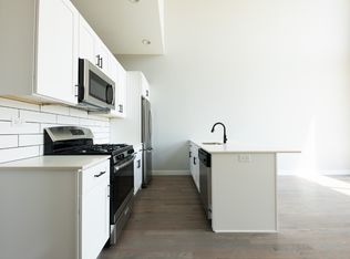 1637 W Chicago Ave #205, Chicago, IL 60622