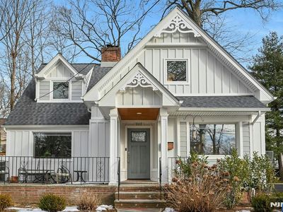 1103 Cambridge Rd, Teaneck, NJ, 07666