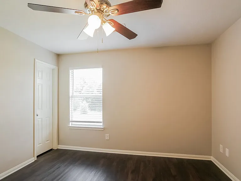 3626 Maris Way — Photo 14