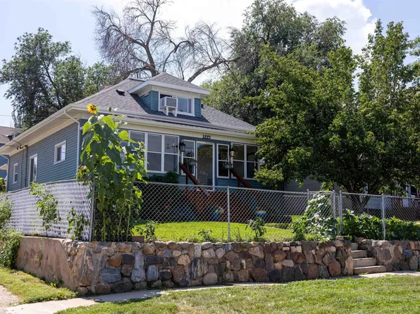 1221 Kansas City St, Rapid City, SD 57701