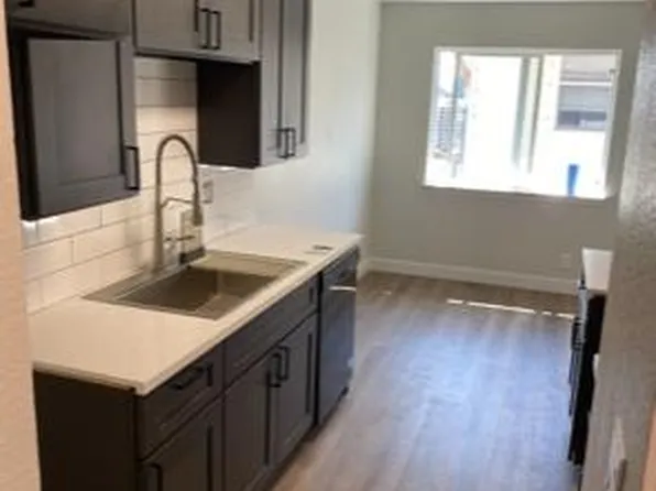 3153 Smith Ln, Fortuna, CA 95540