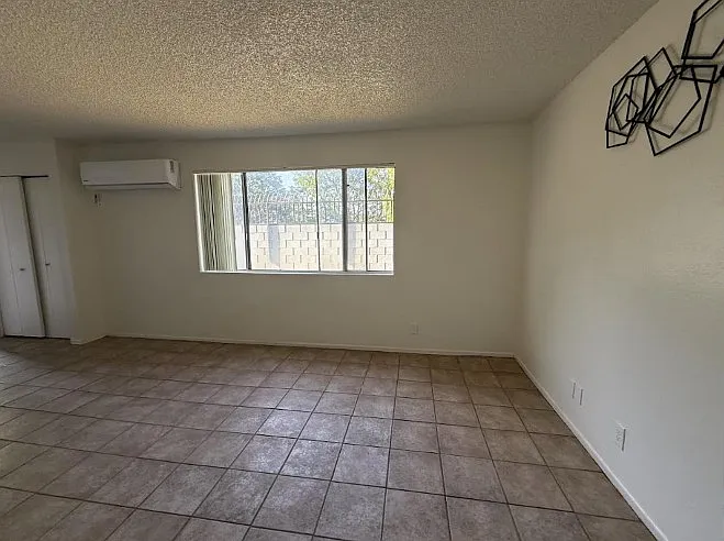 9150 Olive St #1 — Photo 8