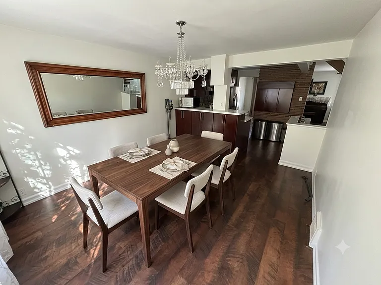 50 Rockridge Dr — Photo 2