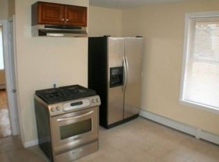 47 Parnell St, Providence, RI 02909