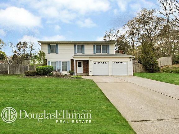 2nd image of 17 Cheryl Ln