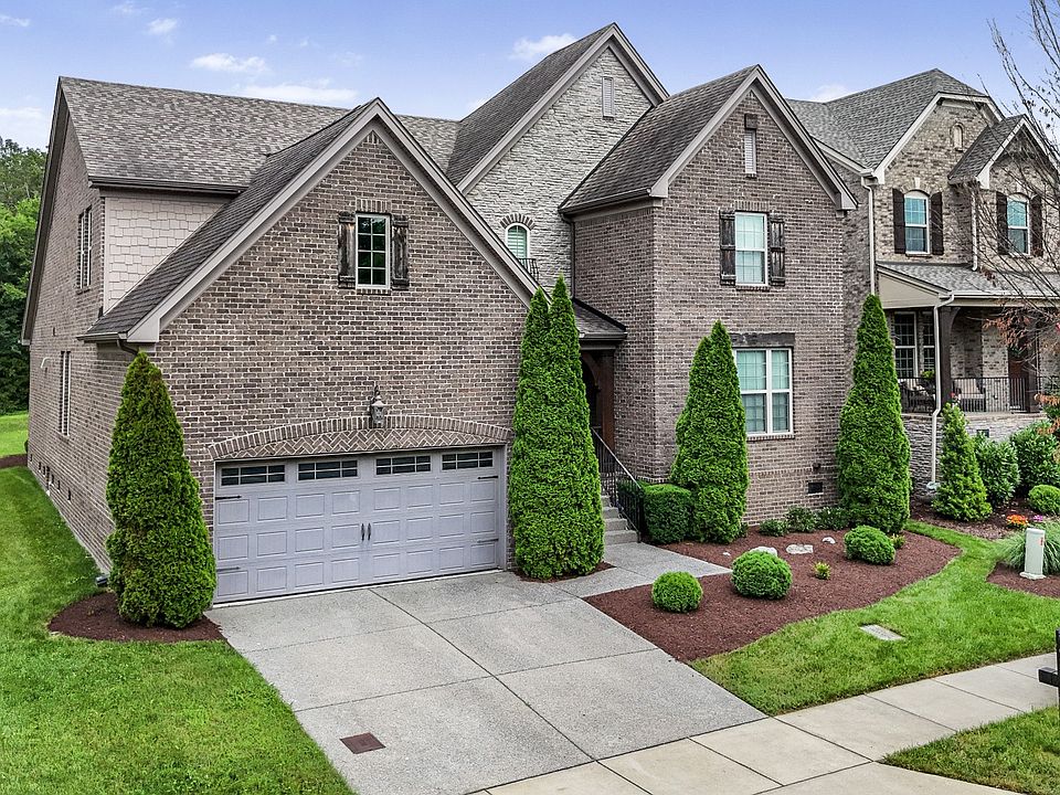 1st image of 9133 Macauley Ln