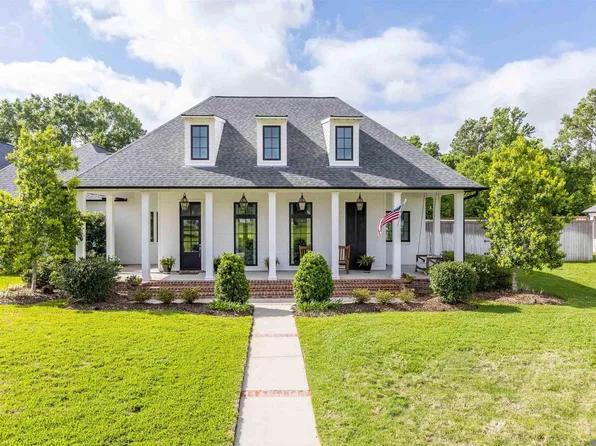 36293 Talonstone Dr, Geismar, LA 70734