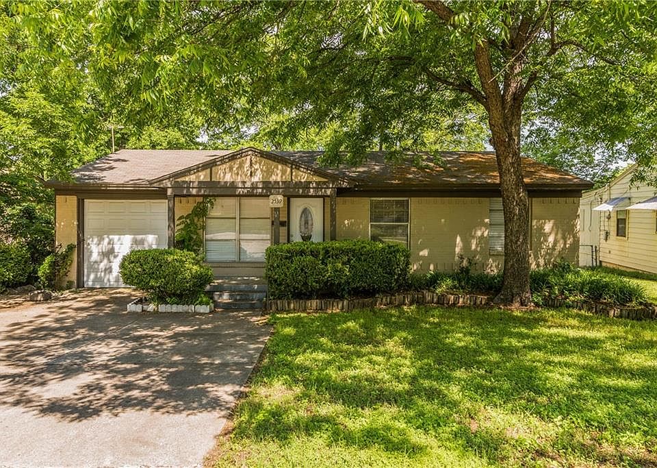 1st image of 2539 Brandywine Dr