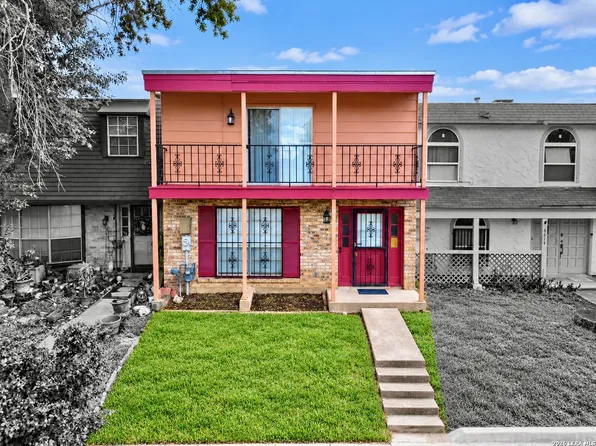 6612 Spring Manor St, San Antonio, TX 78249