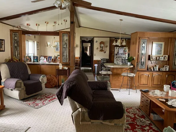 214 W Mountainview Dr, Stony Pt, NY 10980