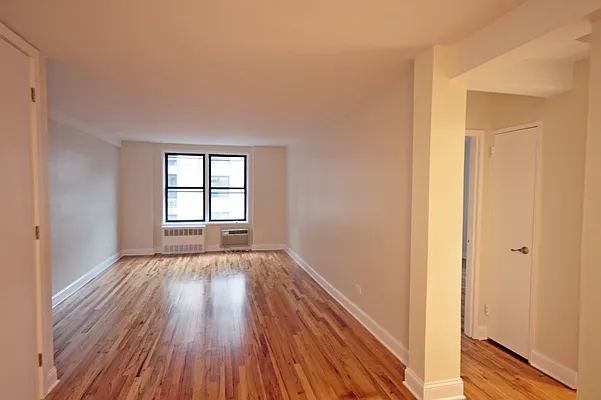 Rented by Level Group | media 12