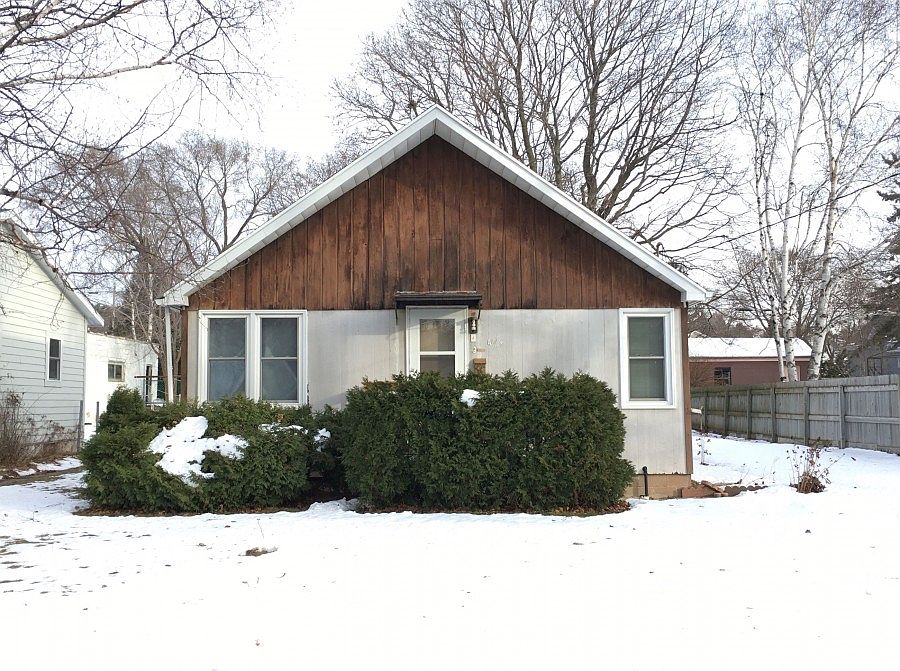 1st image of 444 N 5th Pl