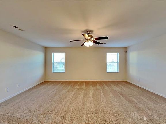 5th image of 10806 Derryrush Dr