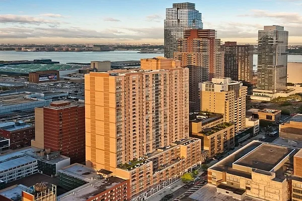 Rented by The Dermot Realty Management Company | media 16