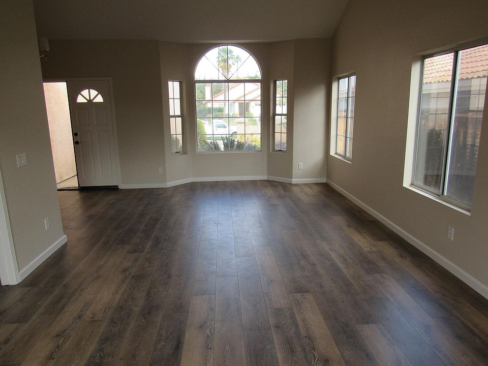 1st image of 24303 Gitano Dr