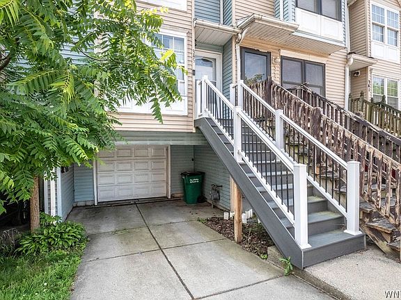 3rd image of 345 Connecticut St