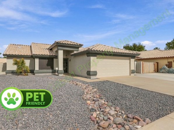 2384 E Longhorn Pl