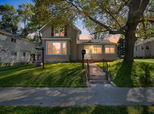 605 Elm Ave W, Waseca, MN 56093