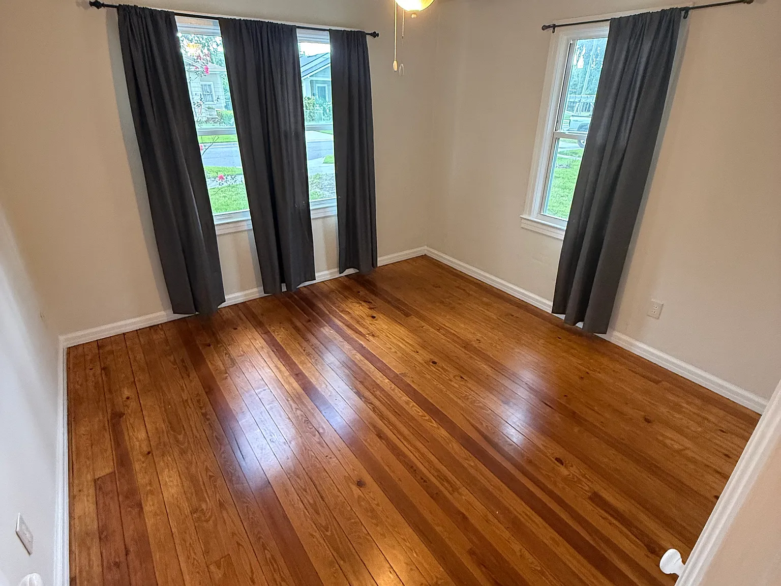 1132 Talbot Ave — Photo 4