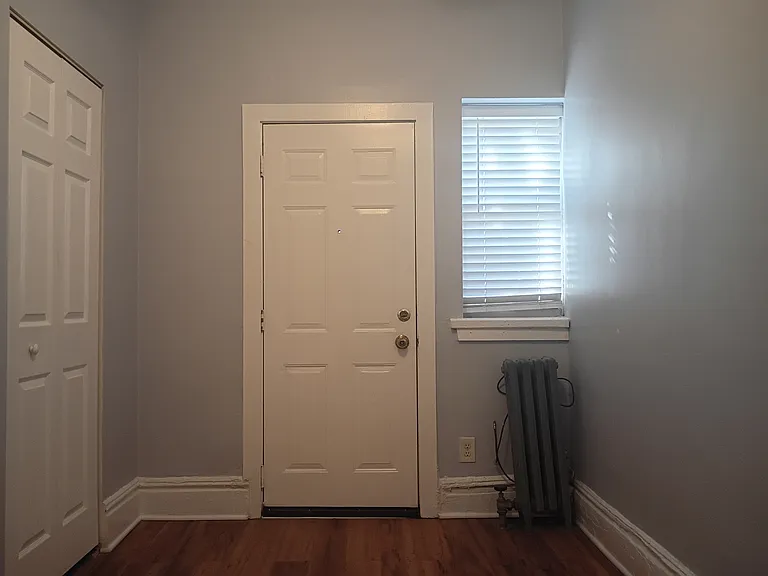 3652 S Lake Park Ave #1 — Photo 8