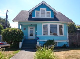 4417 SW Charlestown St, Seattle, WA 98116