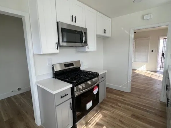 Beautiful Remodeled 2 bedroom San Pedro, 555 W 15th St APT D, San Pedro, CA 90731